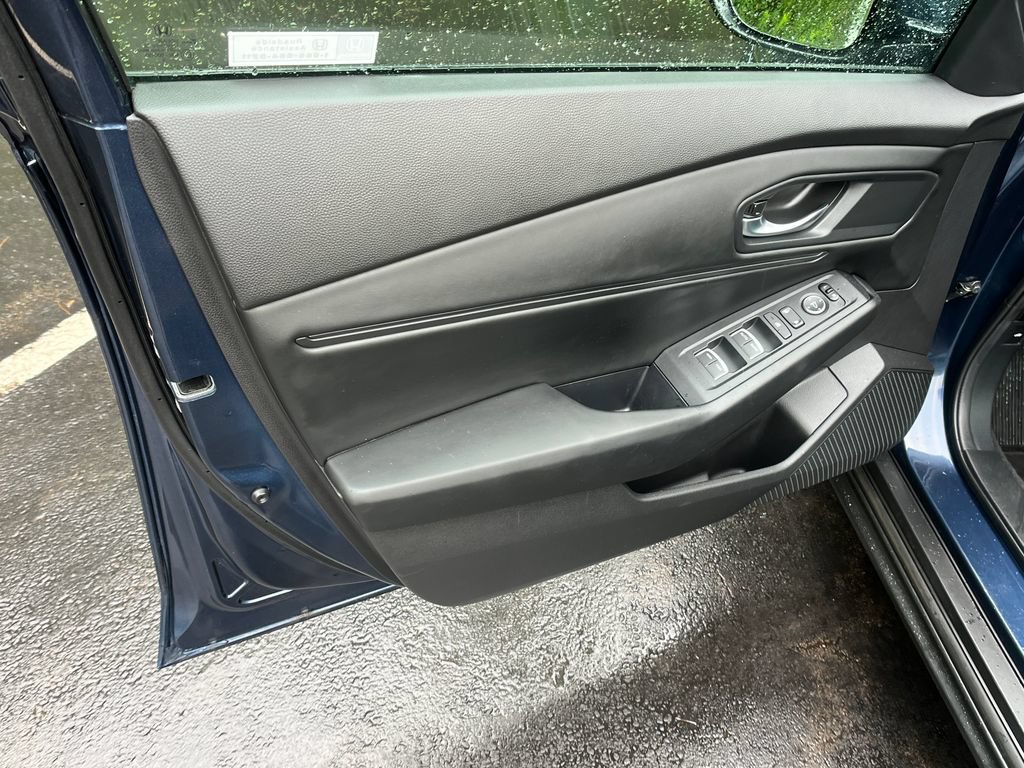 Used 2023 Honda Accord EX image 11