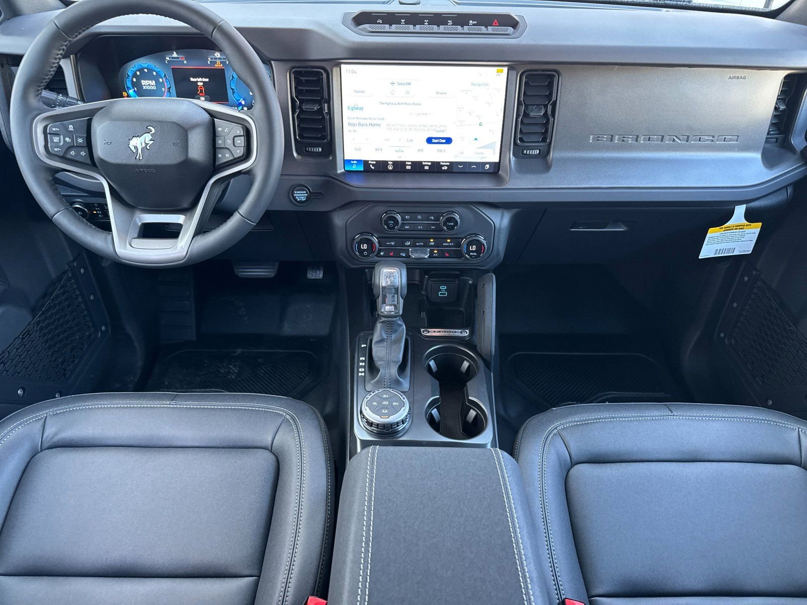 New 2025 Ford Bronco Badlands image 14