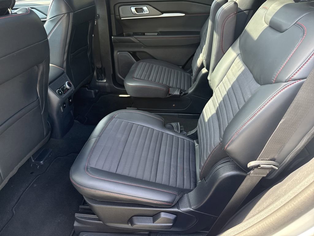 Used 2025 Ford Explorer ST-Line w/ Premium Package AWD/4WD image 20