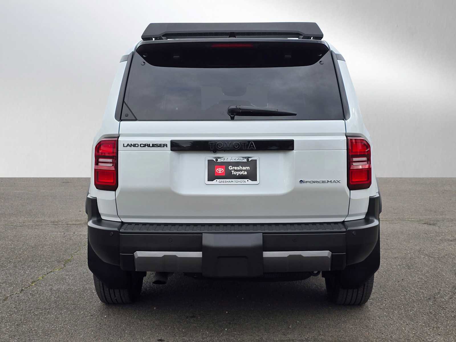 Certified 2025 Toyota Land Cruiser image 4