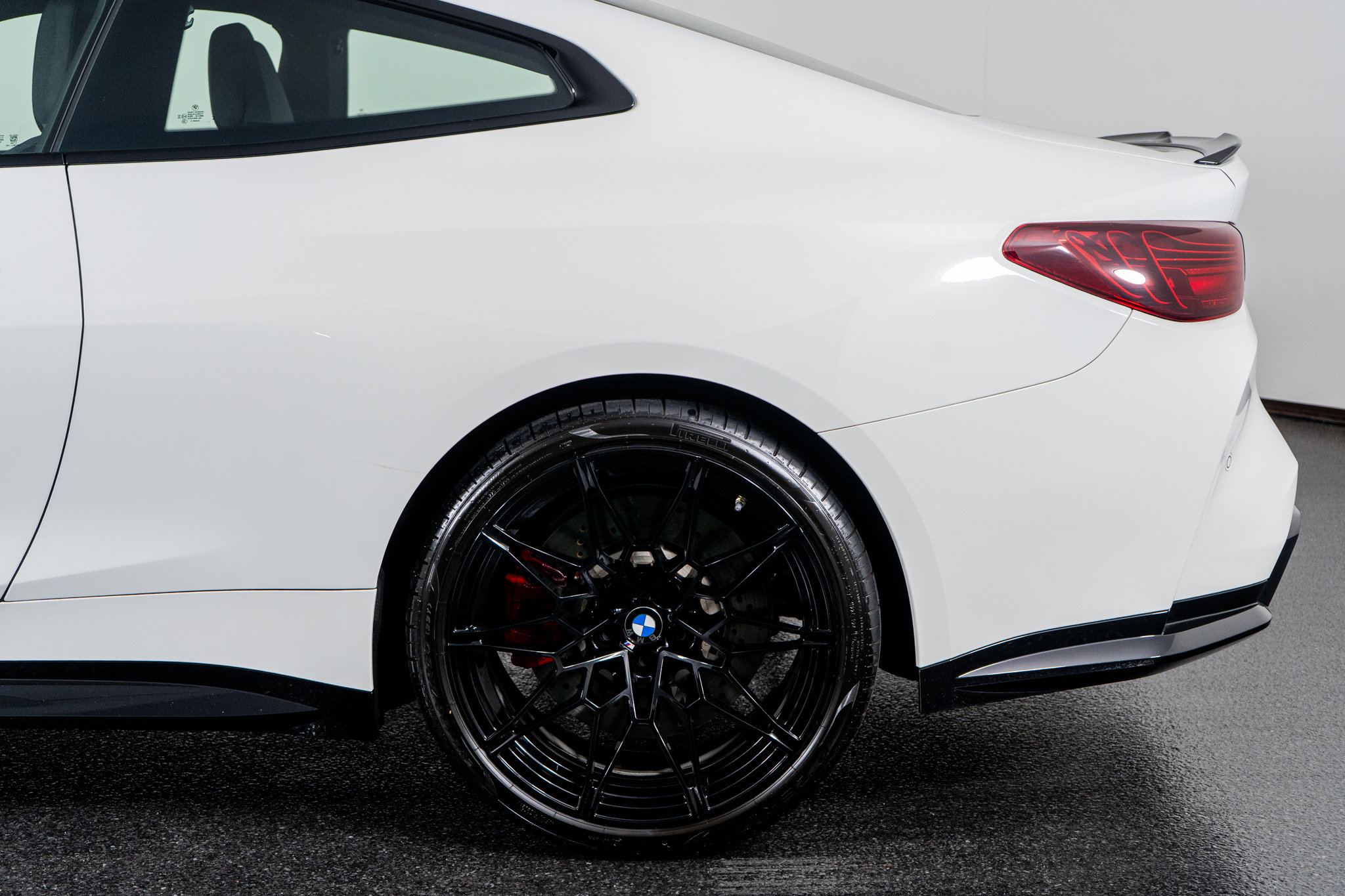 Used 2025 BMW M4 Coupe image 17