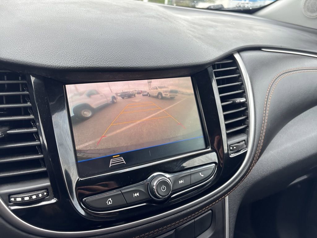 Used 2022 Chevrolet Trax LT w/ Driver Confidence Package AWD/4WD image 23