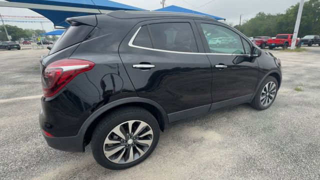 Used 2022 Buick Encore Preferred w/ Safety Package II AWD/4WD image 8