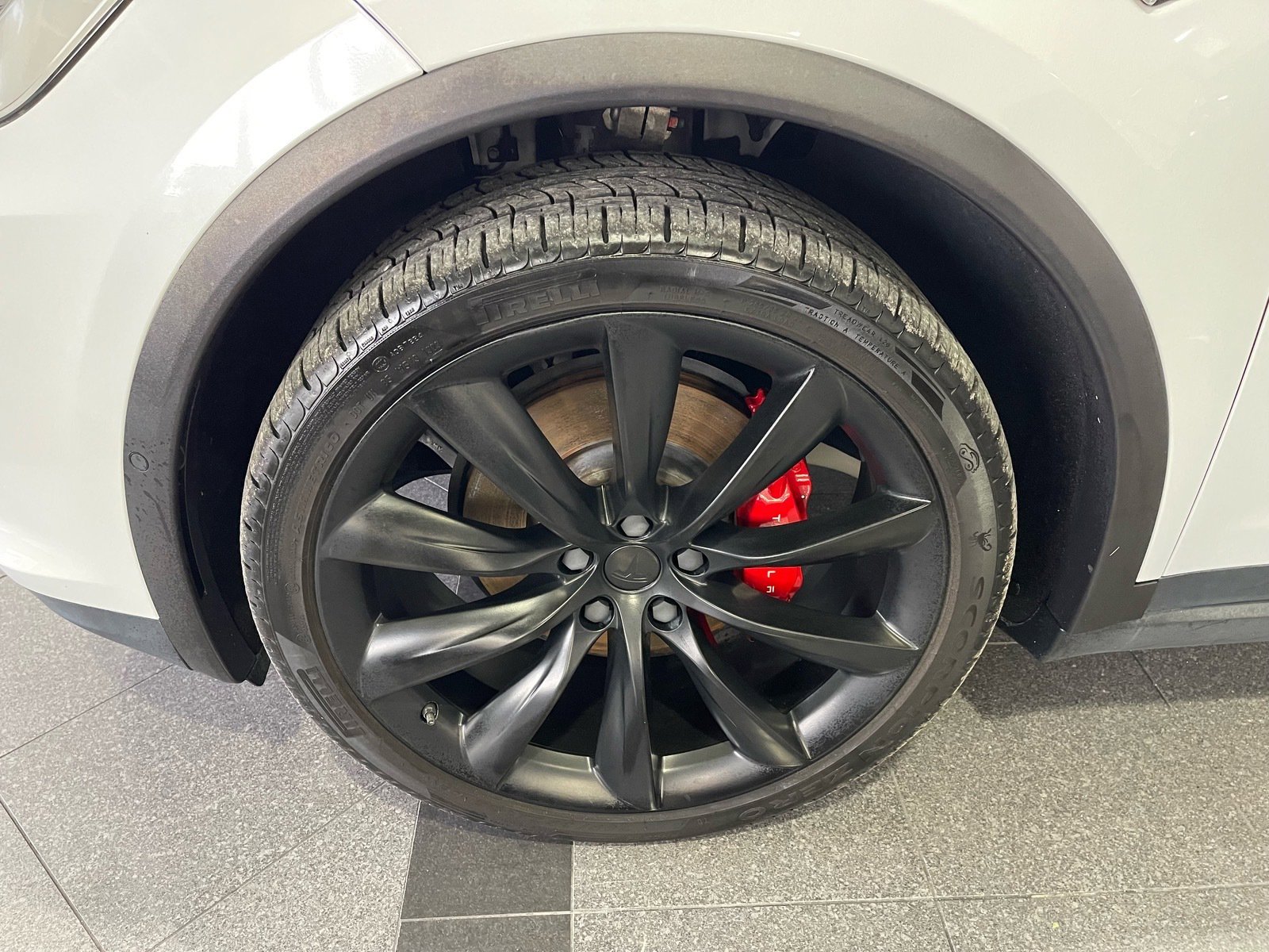 Used 2021 Tesla Model X Performance image 22