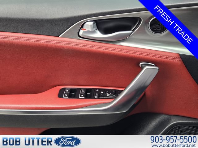 Used 2022 Kia Stinger GT1 w/ Red Interior Color Package RWD image 22