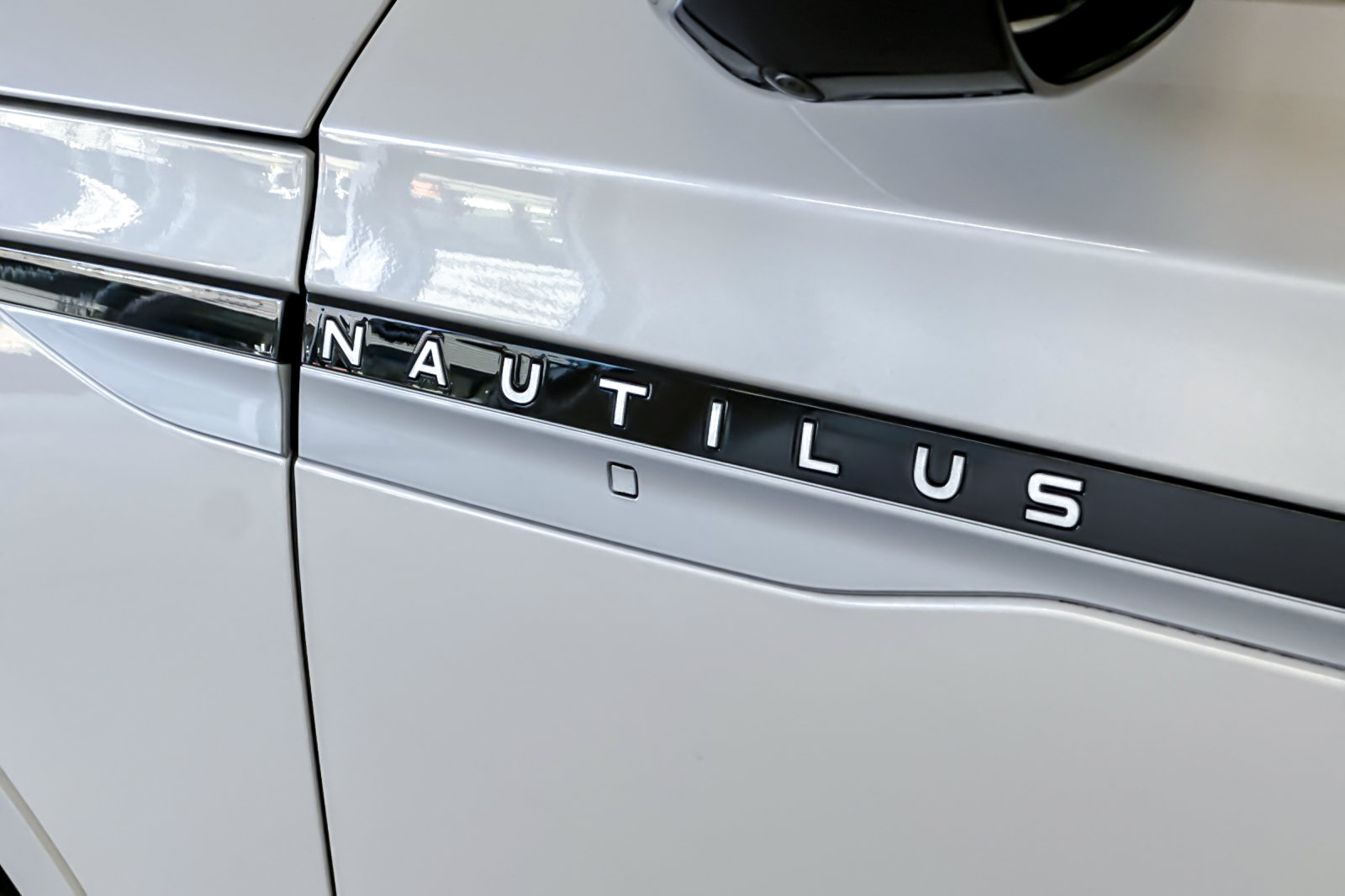 Used 2026 Lincoln Nautilus Reserve AWD/4WD image 28