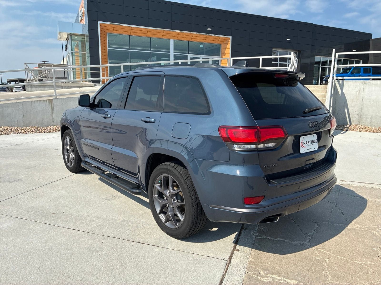Used 2020 Jeep Grand Cherokee Limited X AWD/4WD image 3