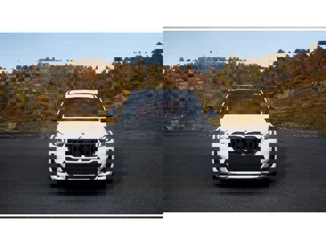 New 2026 BMW X1 xDrive28i image 3