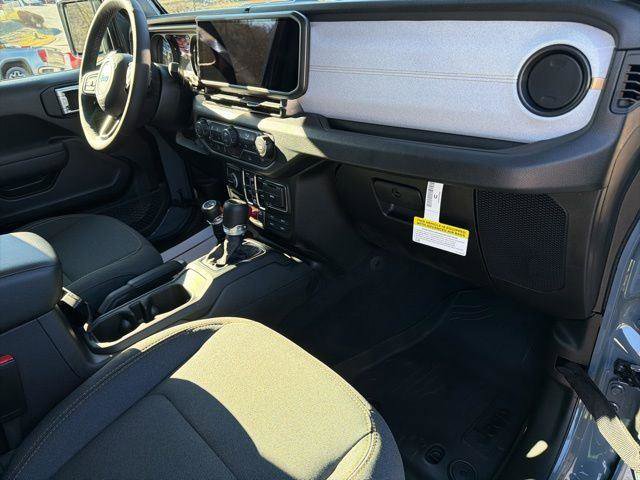 New 2026 Jeep Gladiator Willys image 28