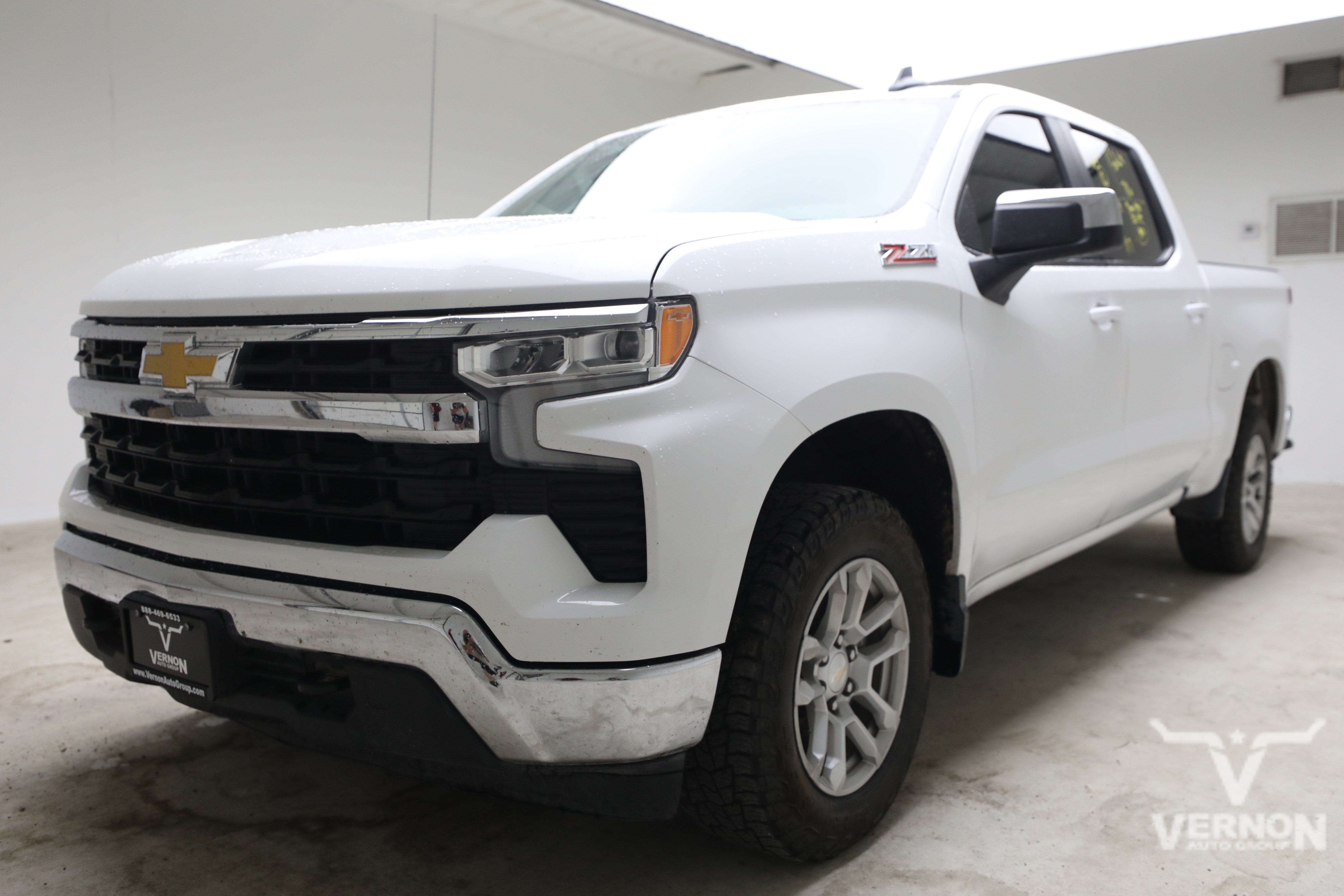 Used 2023 Chevrolet Silverado 1500 LT w/ Z71 Off-Road Package