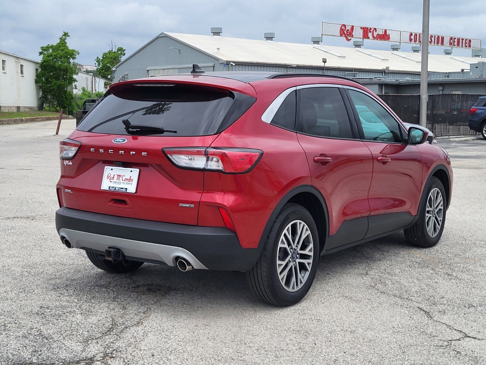 Certified 2022 Ford Escape SEL w/ Class II Trailer Tow Package image 4