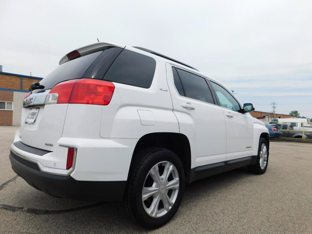 Used 2017 GMC Terrain SLE w/ Technology Package AWD/4WD image 5