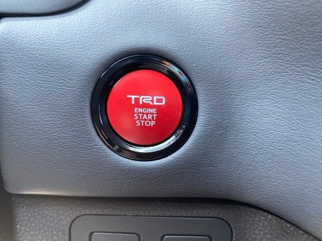 New 2026 Toyota Tundra Platinum AWD/4WD image 9