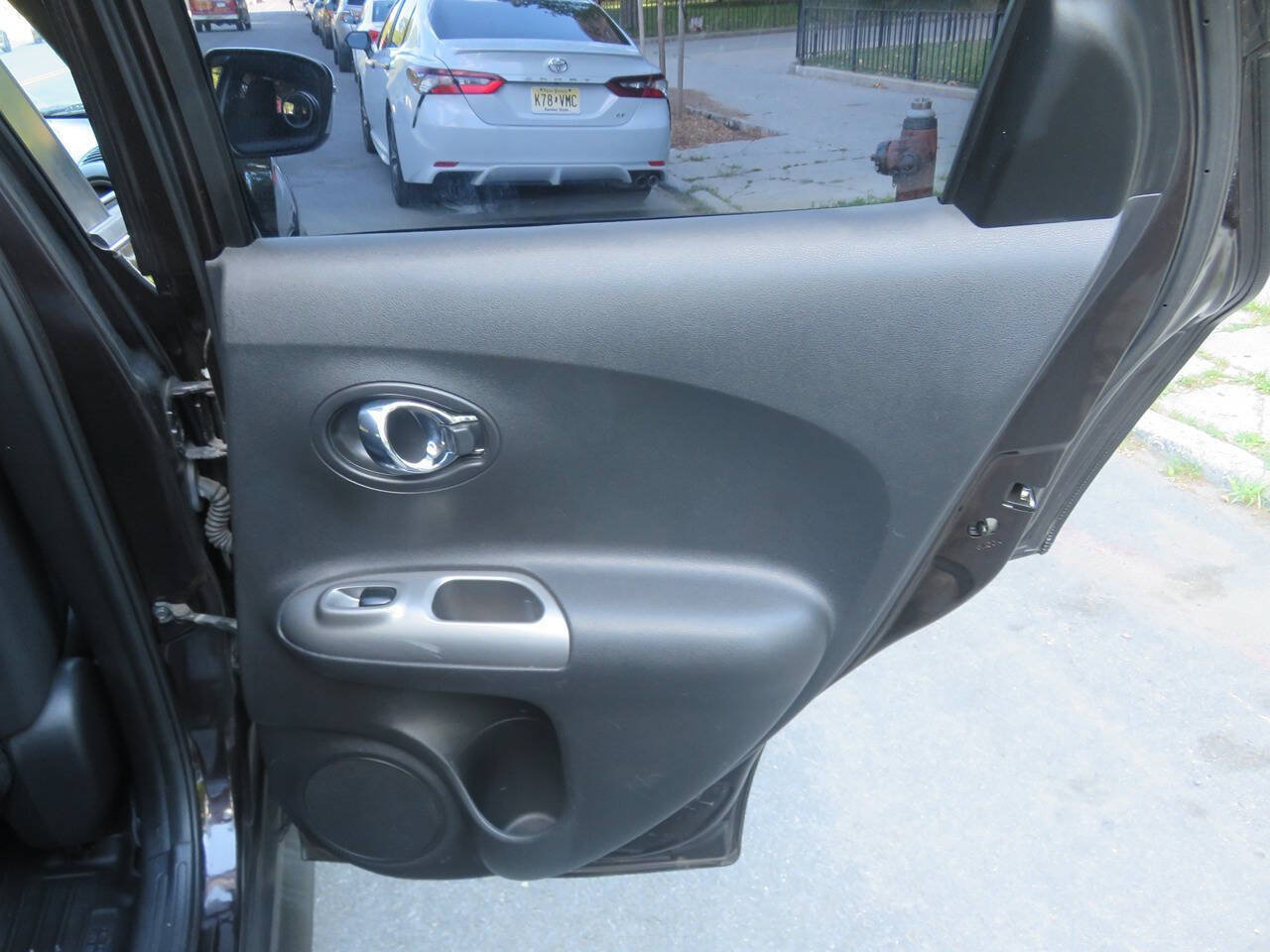Used 2016 Nissan Juke S AWD/4WD image 29