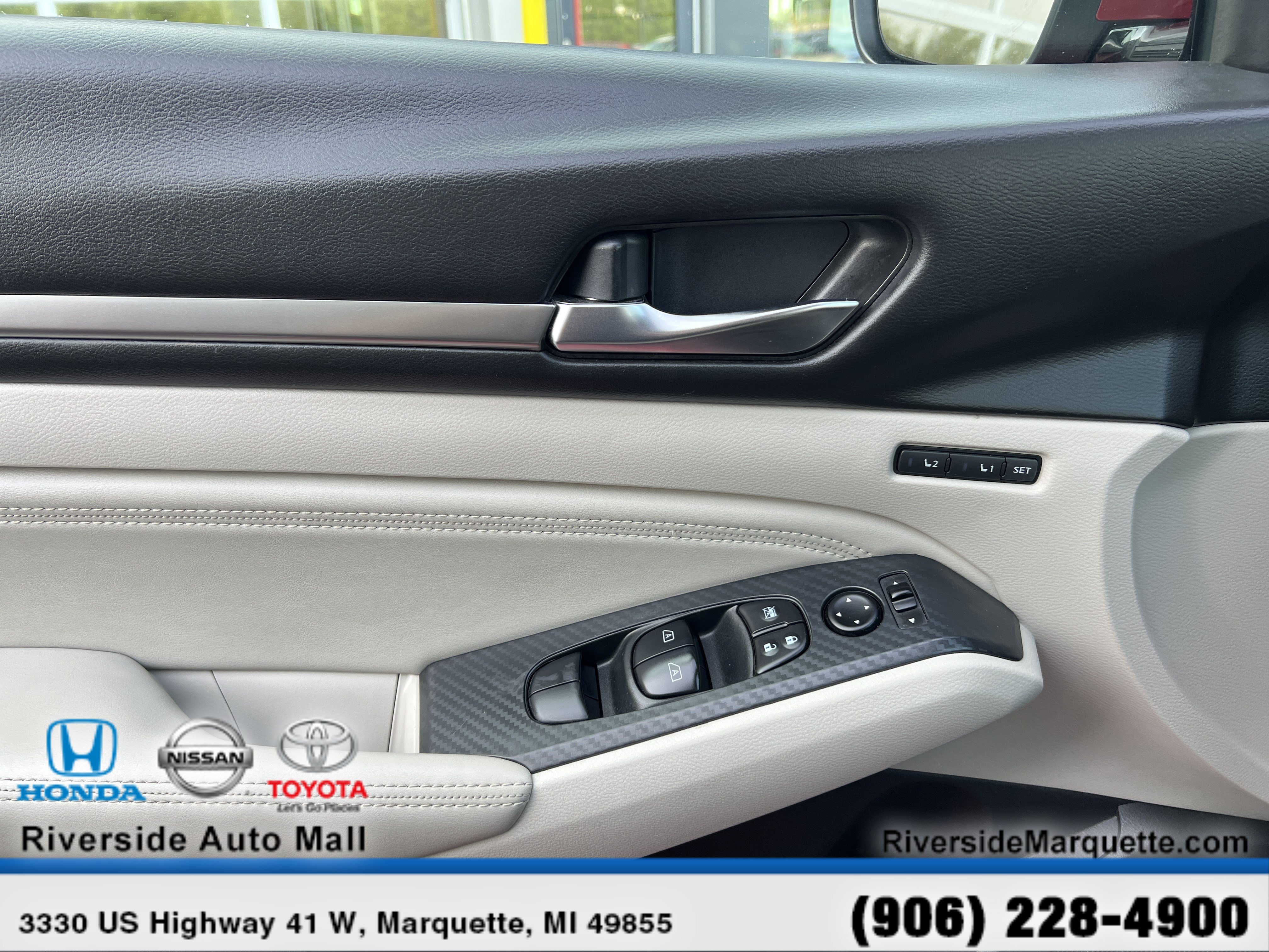 Used 2019 Nissan Altima 2.5 Platinum FWD image 25