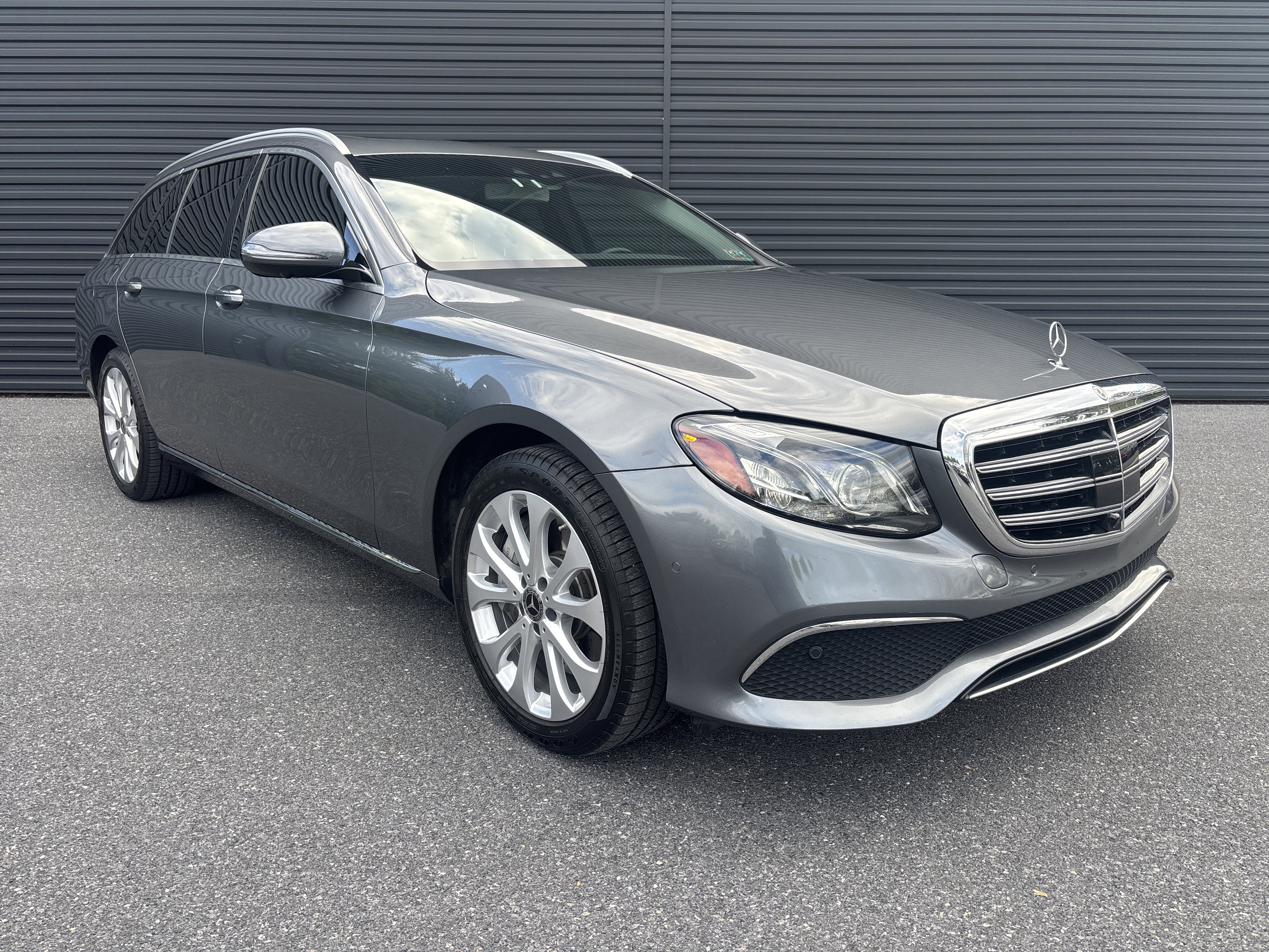 Used 2018 Mercedes-Benz E 400 4MATIC Wagon image 7