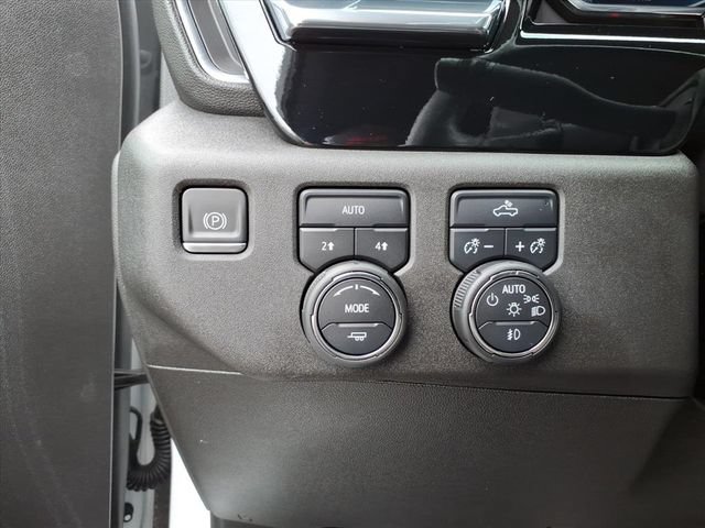 Used 2023 Chevrolet Silverado 1500 RST w/ Rally Edition AWD/4WD image 16