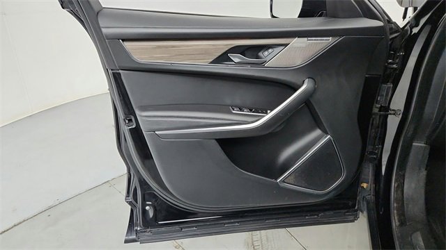 Used 2021 Jaguar F-PACE S image 11