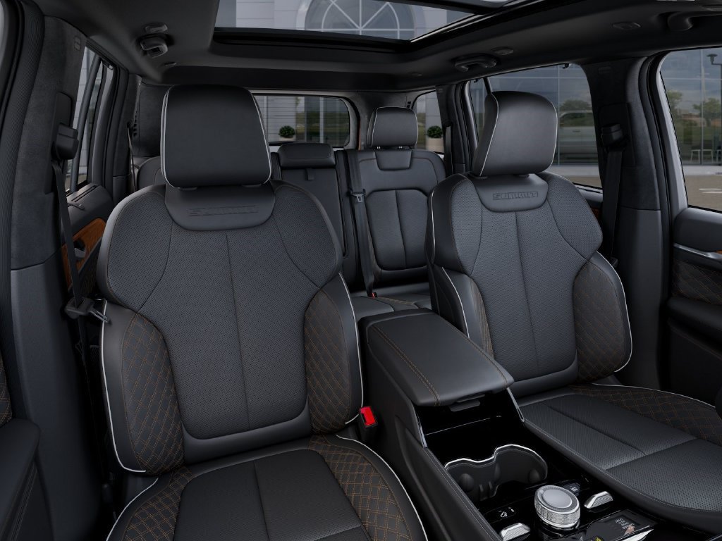 New 2027 Jeep Grand Cherokee Summit AWD/4WD image 17