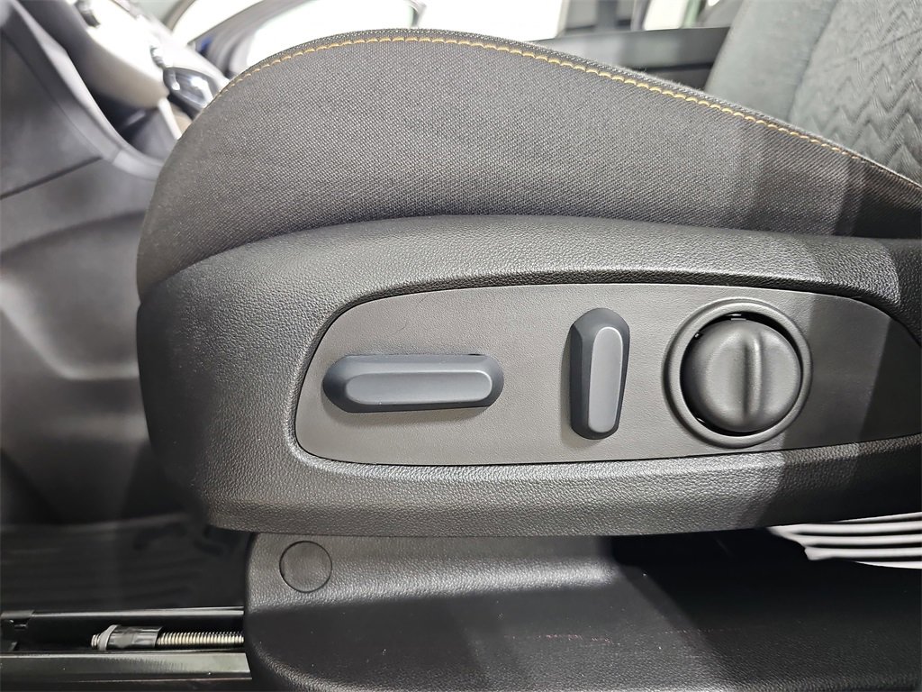 Certified 2023 Chevrolet Equinox LT image 35