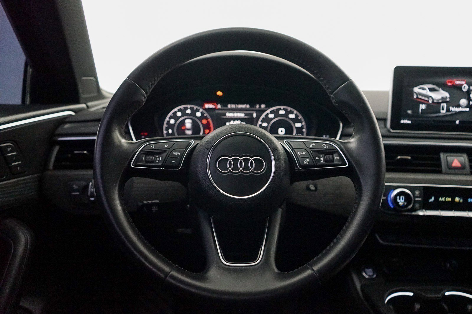 Used 2019 Audi A4 2.0T Premium Plus FWD image 18