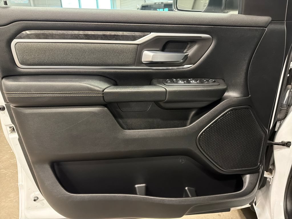 Used 2019 RAM 1500 Big Horn AWD/4WD image 14