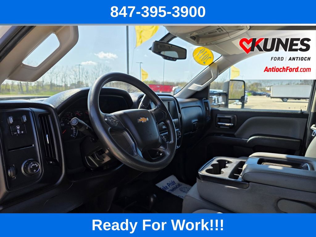 Used 2019 Chevrolet Silverado 2500 W/T w/ WT Convenience Package AWD/4WD image 19