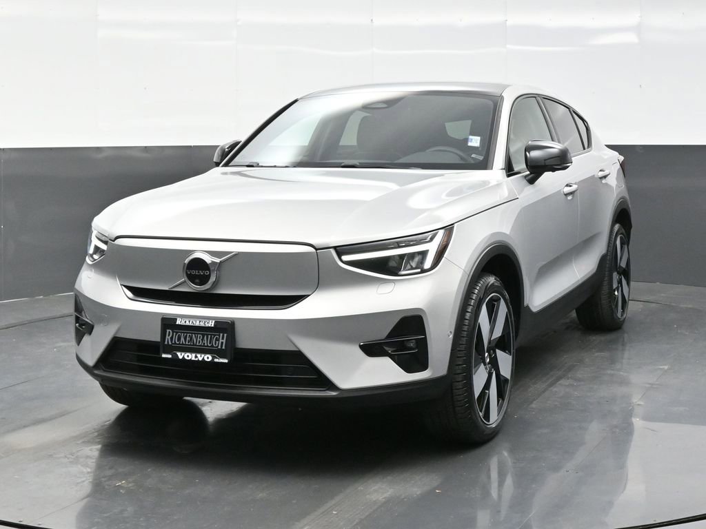 Used 2023 Volvo C40 P8 Recharge Ultimate image 2