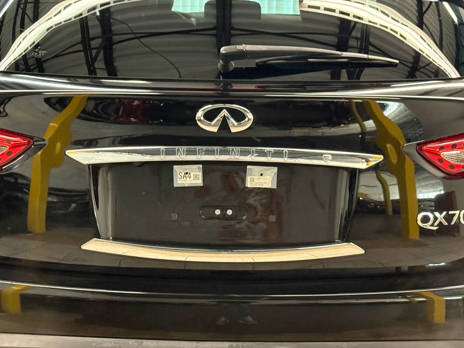 Used 2016 INFINITI QX70 3.7 image 11