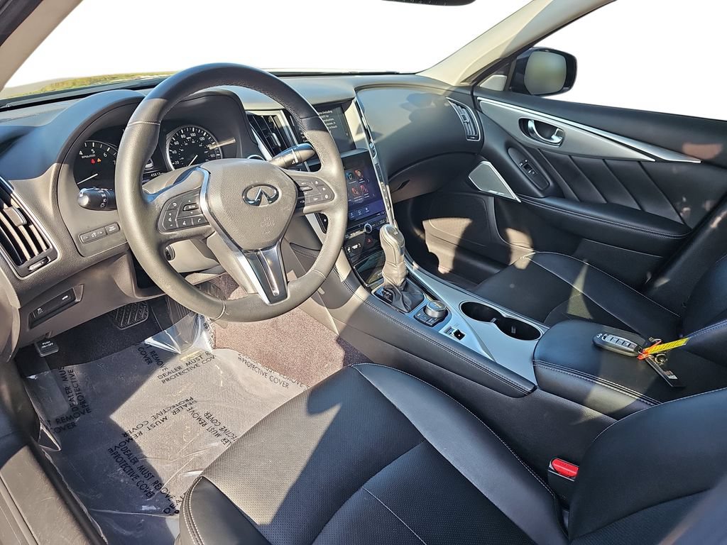 Used 2023 INFINITI Q50 Luxe w/ Cargo Package RWD image 16