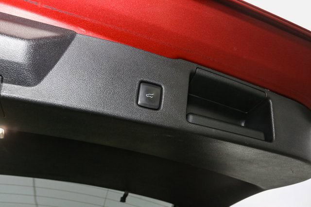 Used 2022 Ford Escape SEL w/ Technology Package image 12