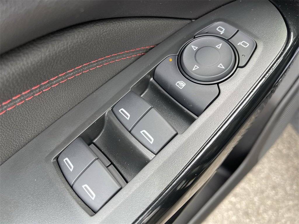 New 2026 Chevrolet Trax RS w/ Sunroof Package image 13