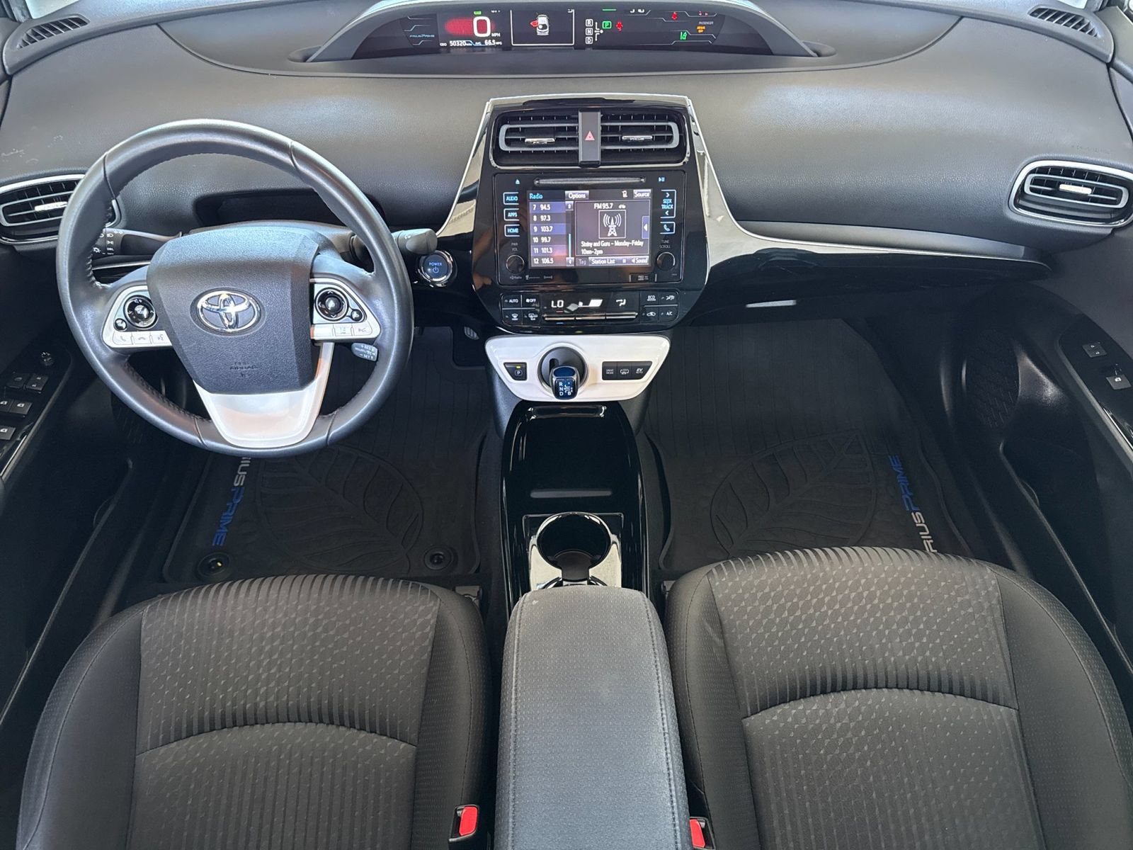 Used 2017 Toyota Prius Prime Plus FWD image 4