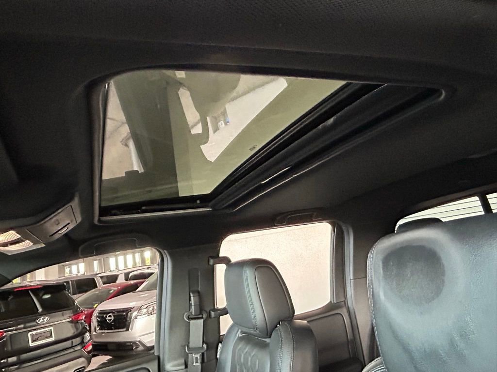 Used 2022 Nissan Frontier Pro-X w/ Pro-X Premium Package image 16