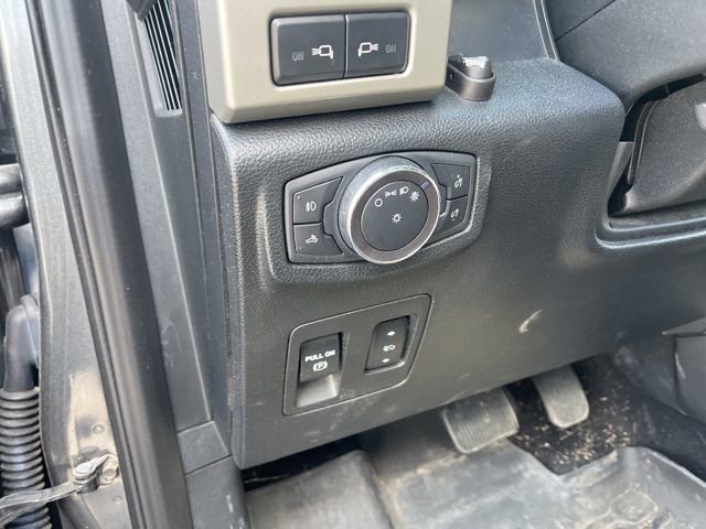 Used 2019 Ford F150 Lariat AWD/4WD image 12