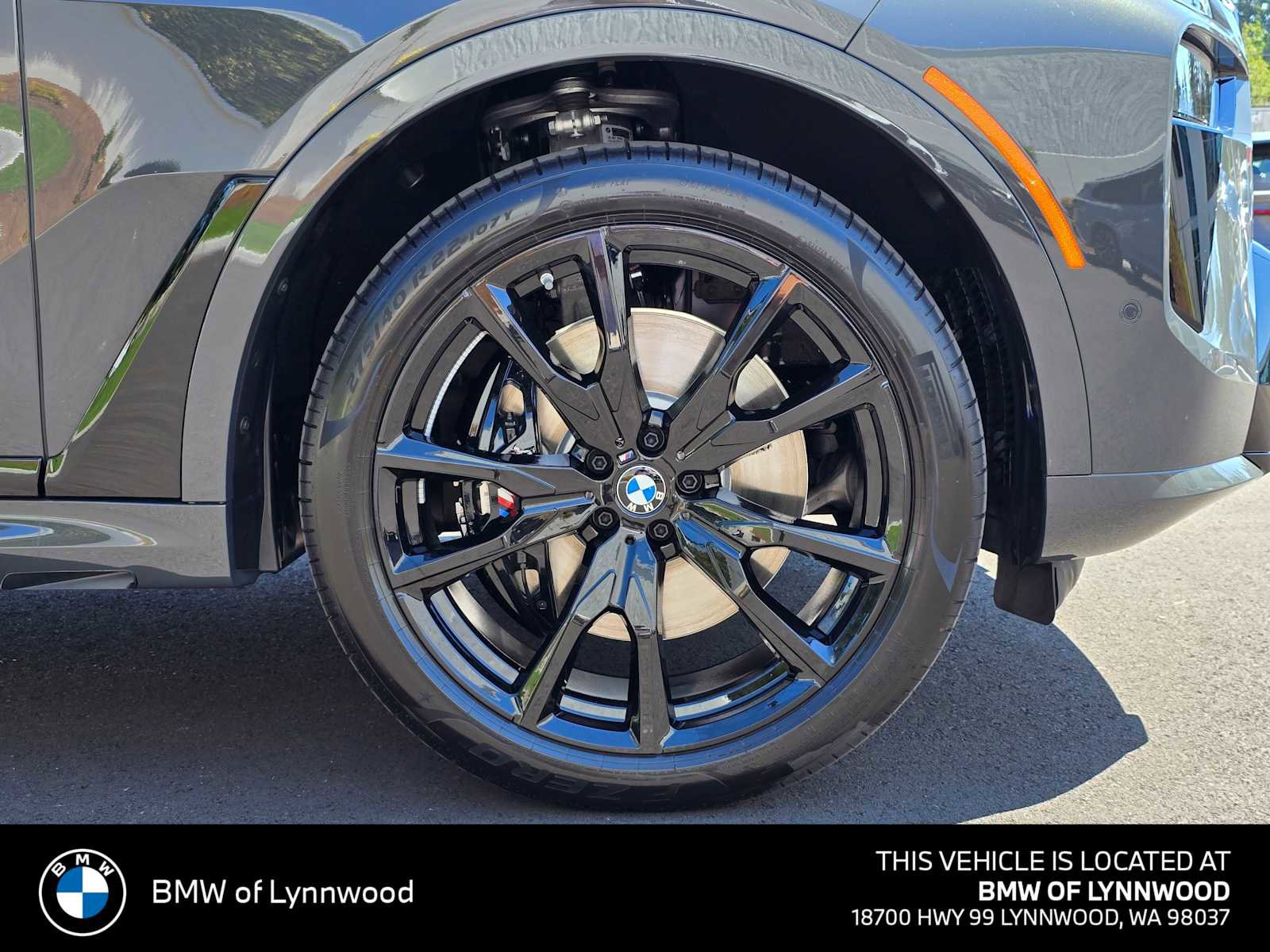 New 2026 BMW X7 M60i image 9