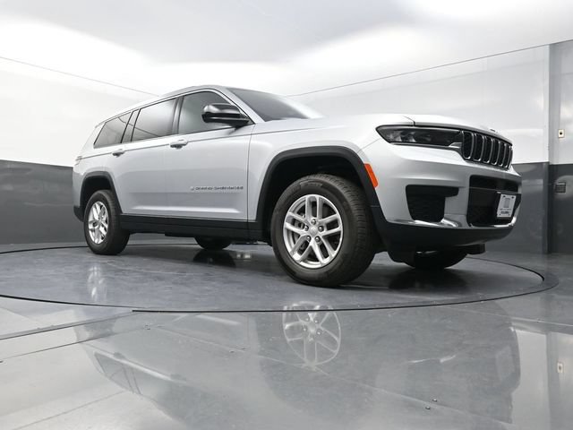 Used 2025 Jeep Grand Cherokee L Laredo AWD/4WD image 19