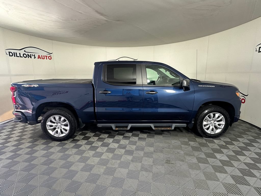 Used 2022 Chevrolet Silverado 1500 Custom AWD/4WD image 8