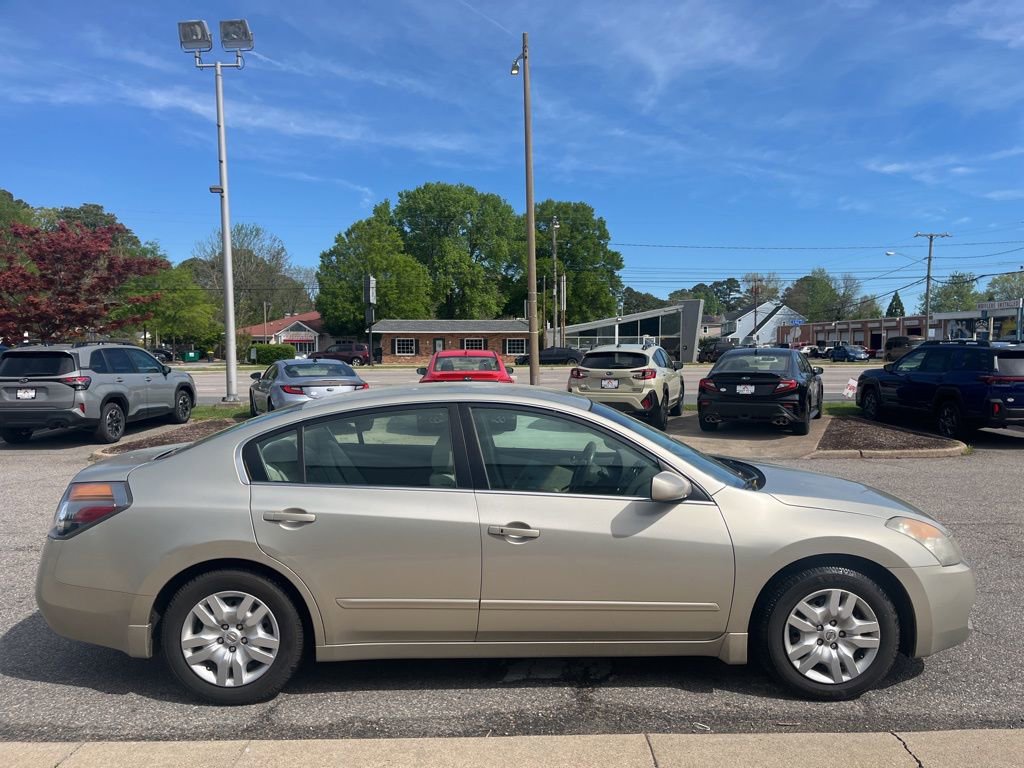 Used 2009 Nissan Altima 2.5 S image 3