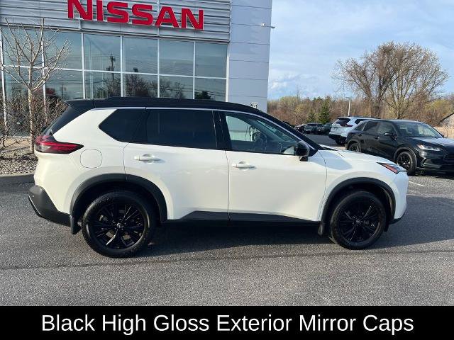 Certified 2023 Nissan Rogue SV w/ SV Premium B Package AWD/4WD image 17