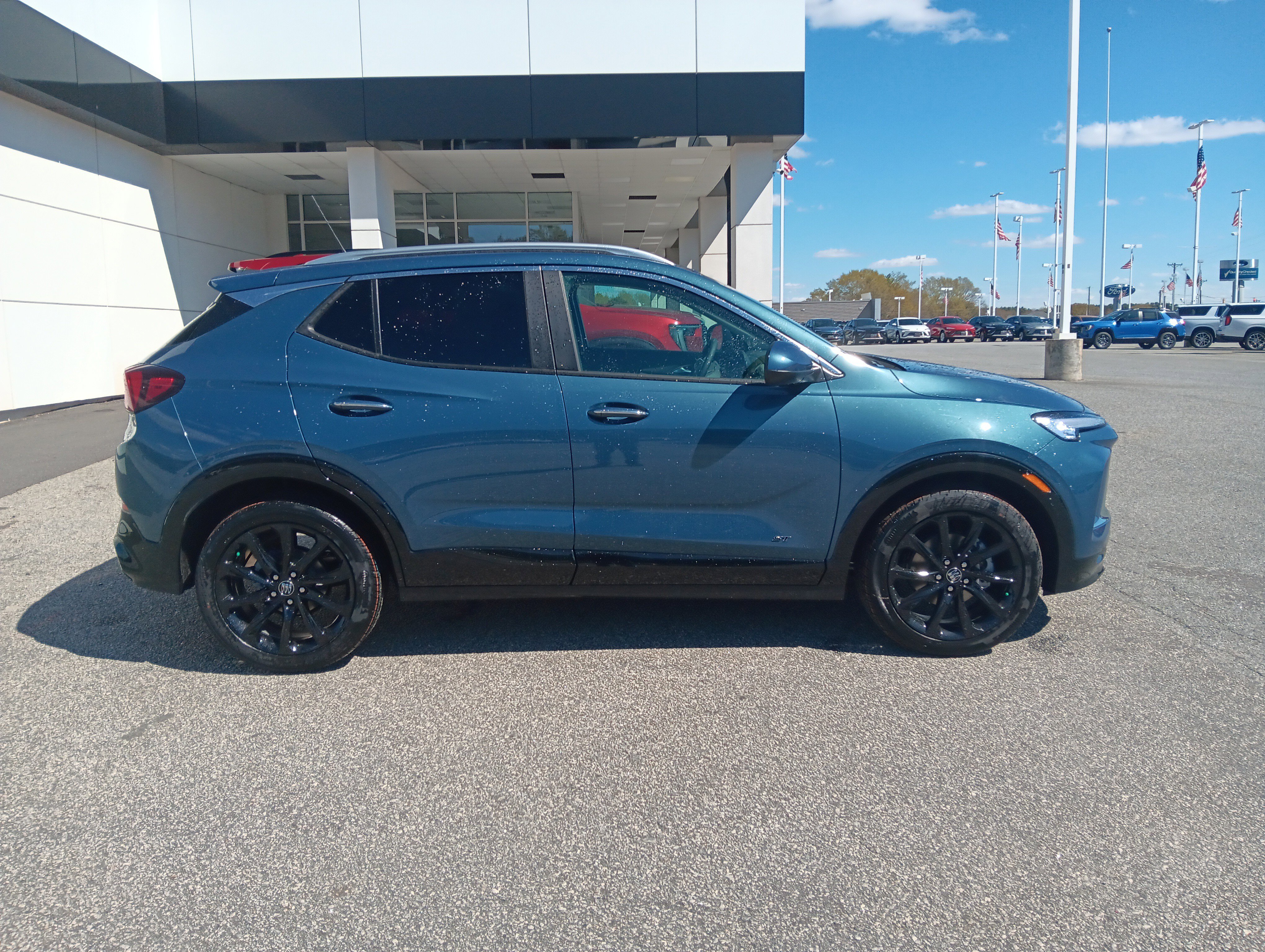 New 2026 Buick Encore GX Sport Touring FWD image 5