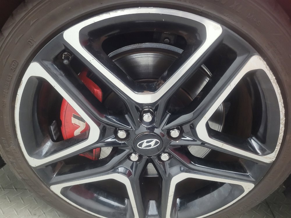 Used 2022 Hyundai Veloster N FWD image 31