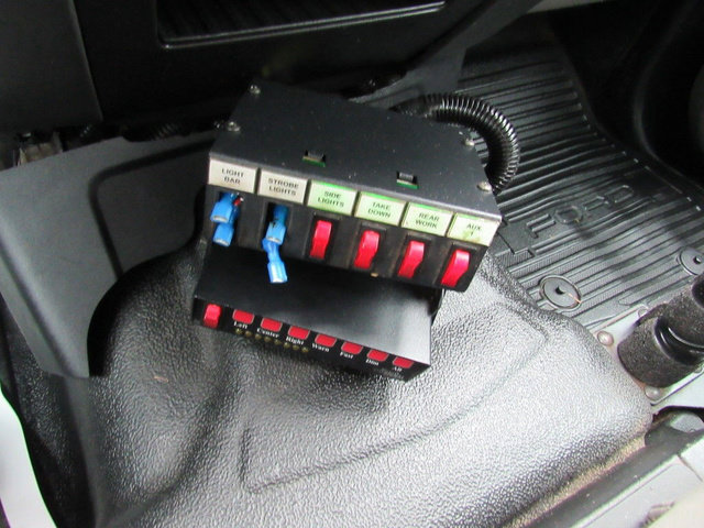 Used 2017 Ford F550 2WD Crew Cab Super Duty image 43