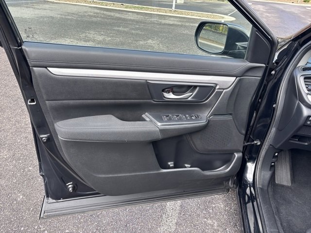 Used 2019 Honda CR-V LX image 11