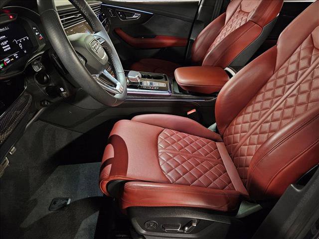 Used 2024 Audi SQ7 Prestige AWD/4WD image 16