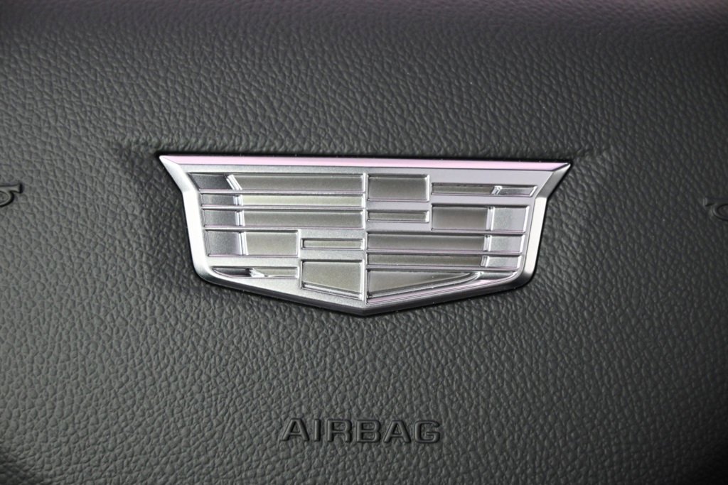 New 2026 Cadillac Vistiq Luxury w/ LPO, Floor Liner Package image 33
