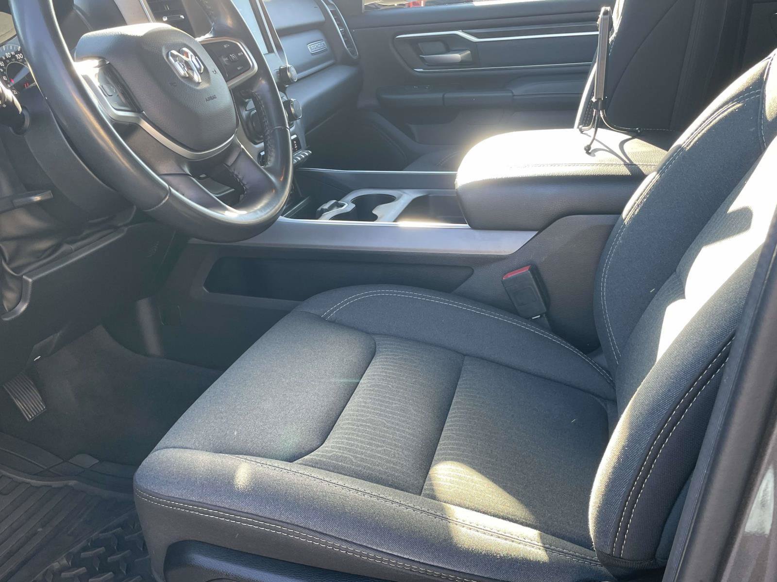 Used 2022 RAM 1500 Big Horn AWD/4WD image 17