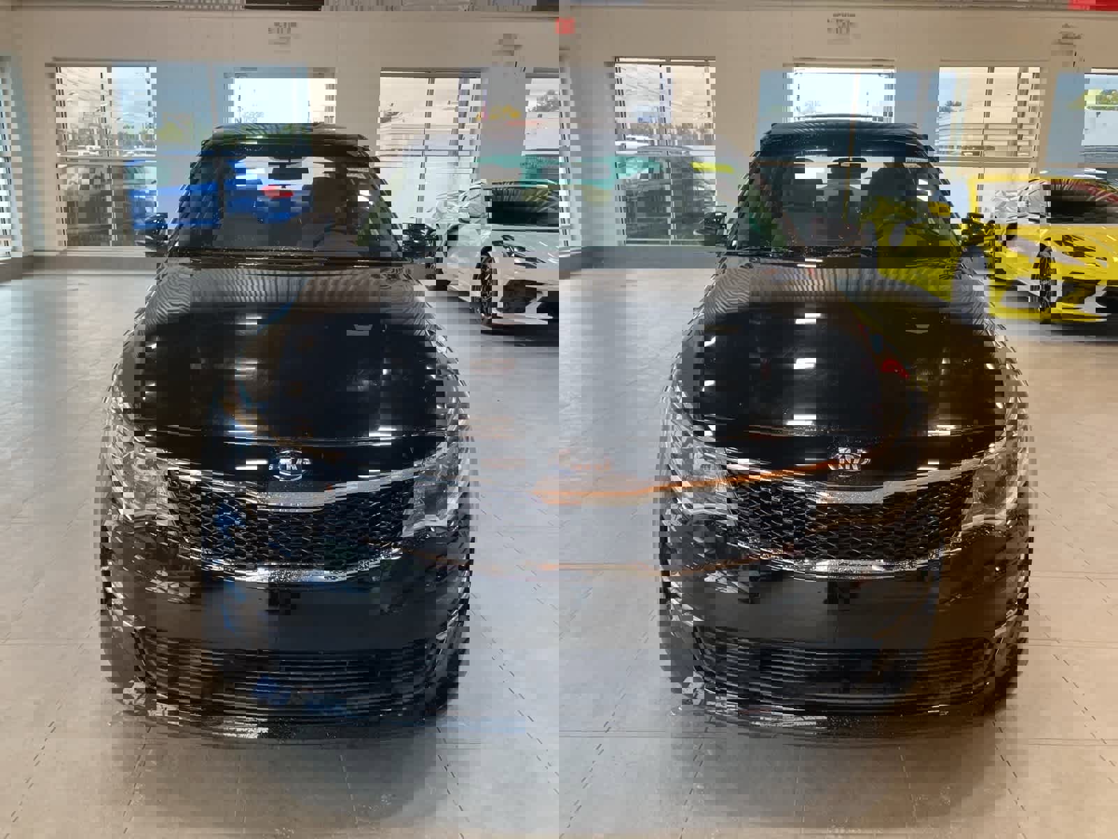 Used 2017 Kia Optima LX image 2