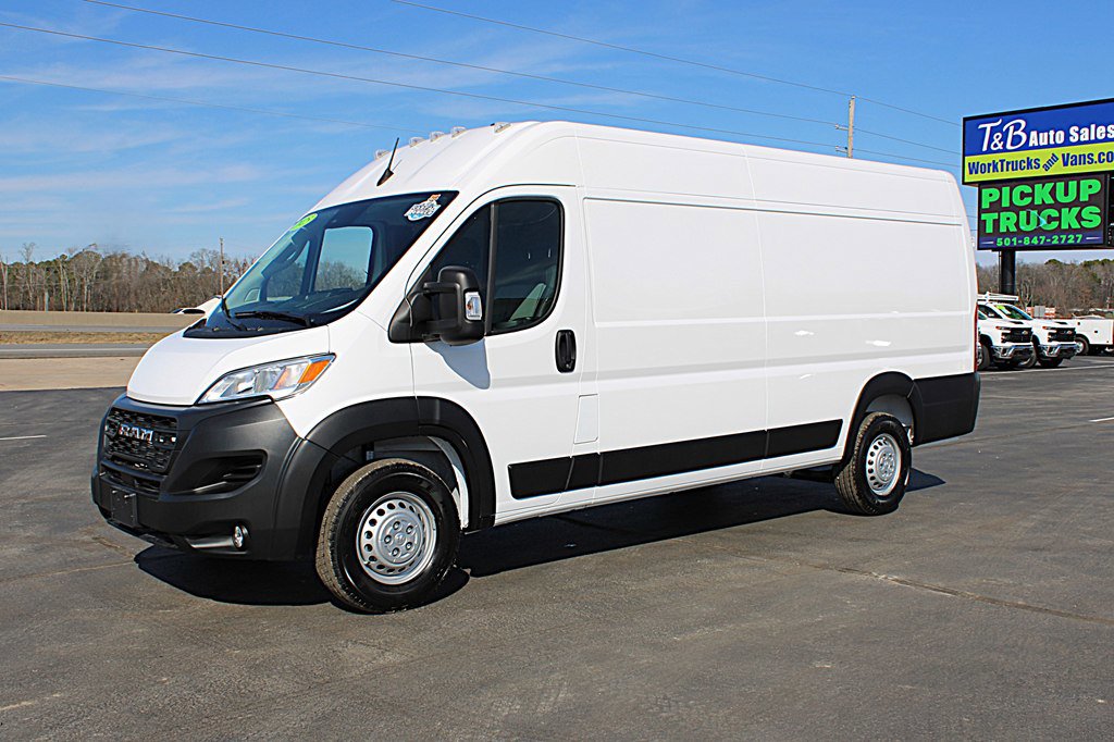 Used 2025 RAM ProMaster 3500 w/ Convenience Group image 2