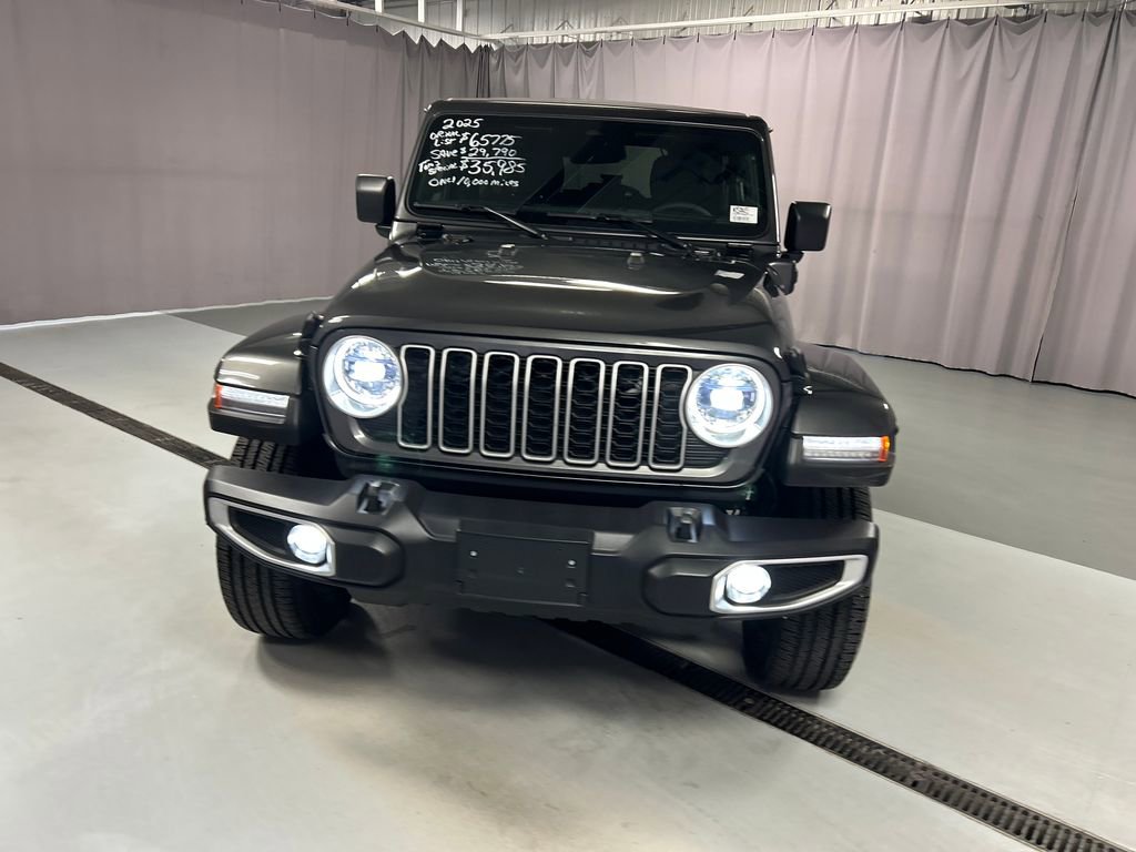 Used 2025 Jeep Wrangler Unlimited Sahara w/ Safety Group AWD/4WD video 2